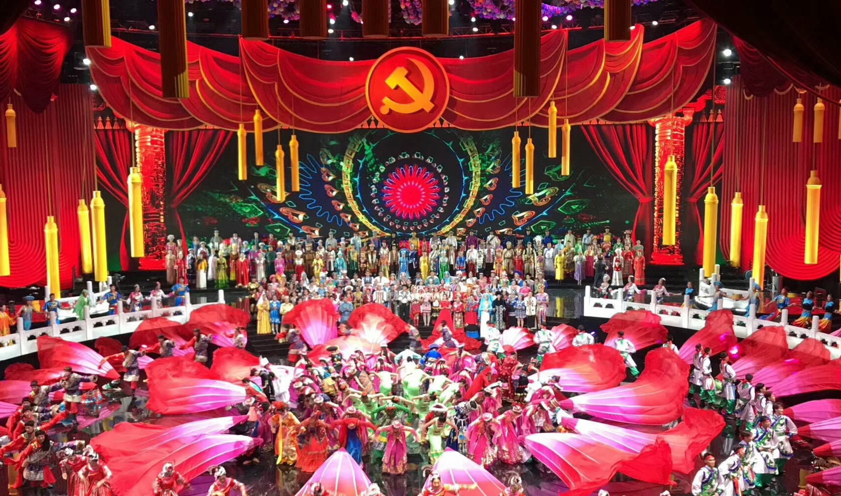 壮丽航程”喜迎十九大胜利召开2 壮丽航程”喜迎十九大胜利召开2