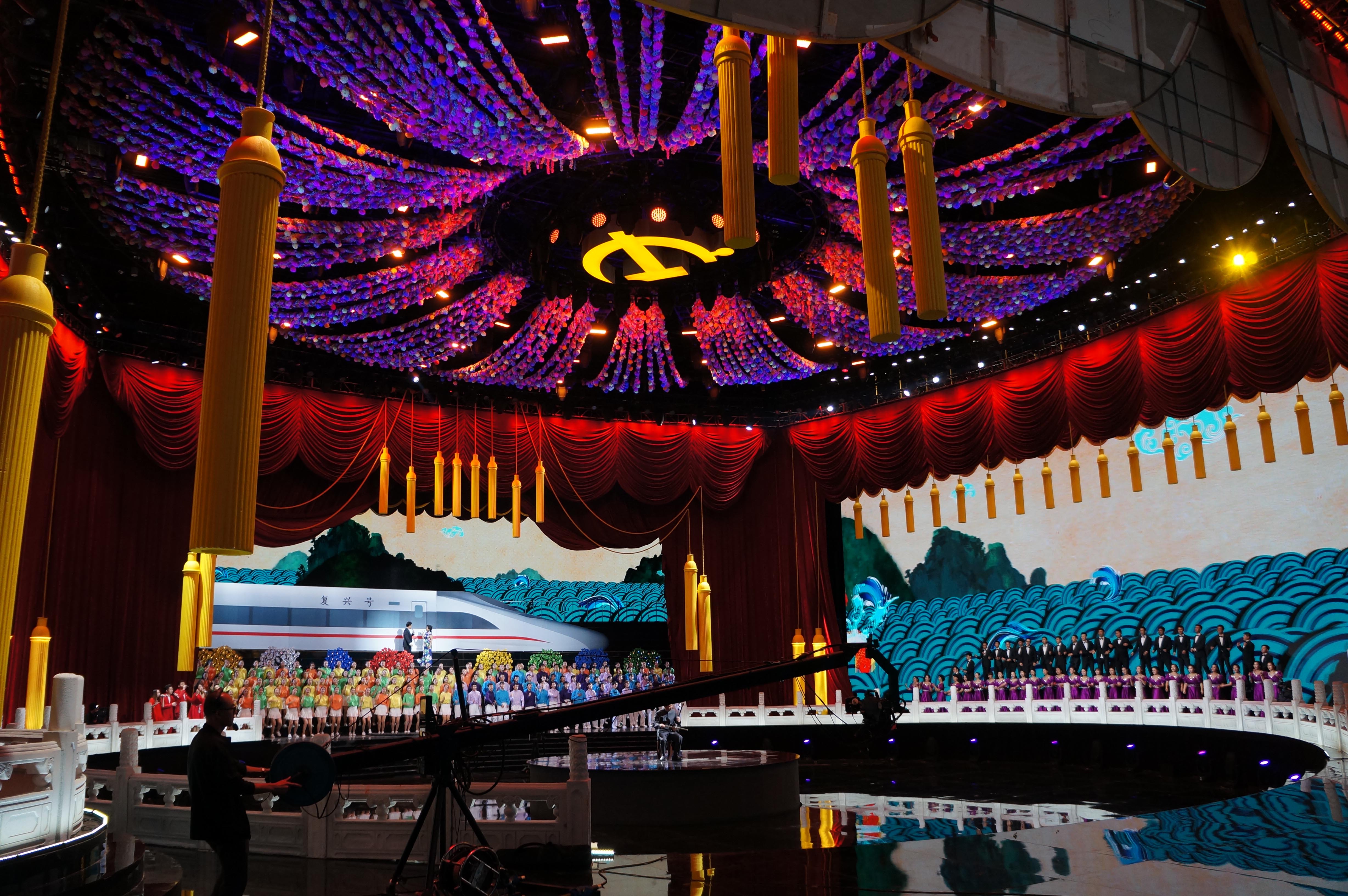 壮丽航程”喜迎十九大胜利召开13 壮丽航程”喜迎十九大胜利召开13